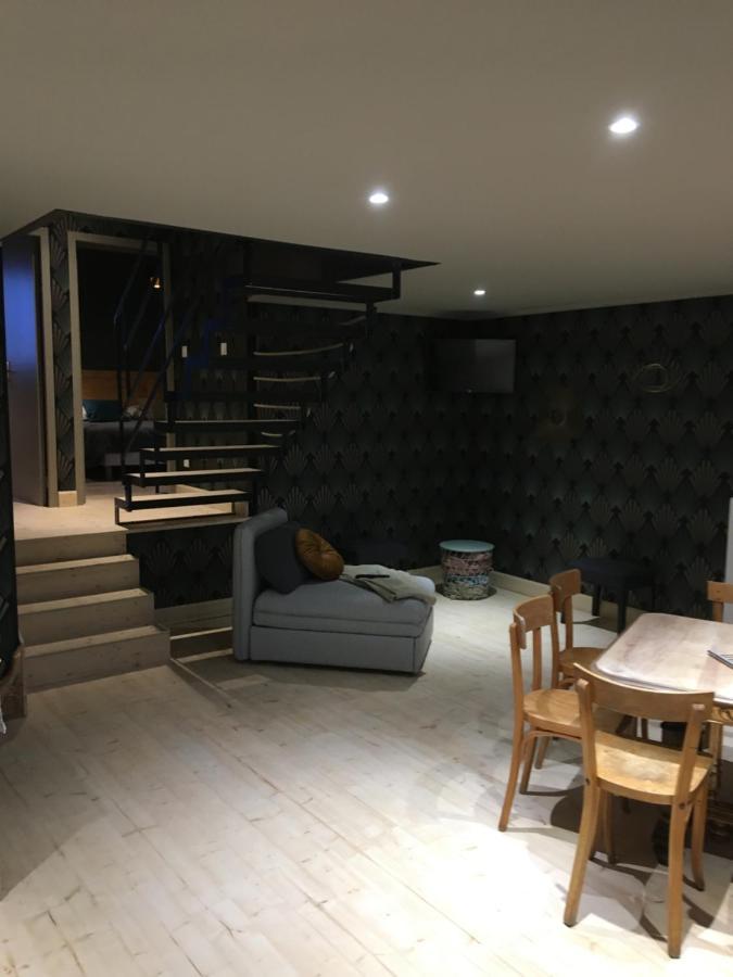 Ess'Folie Gite Chambles Exterior foto